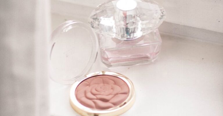 Blush - Clear Glass Container